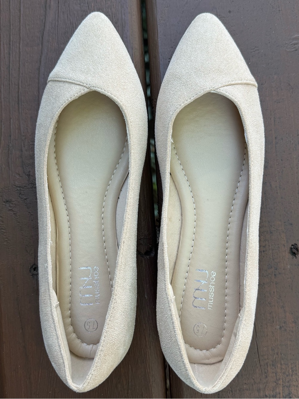 Brand New Pointed Ballet Flats in Light Beige by MUSSHOE